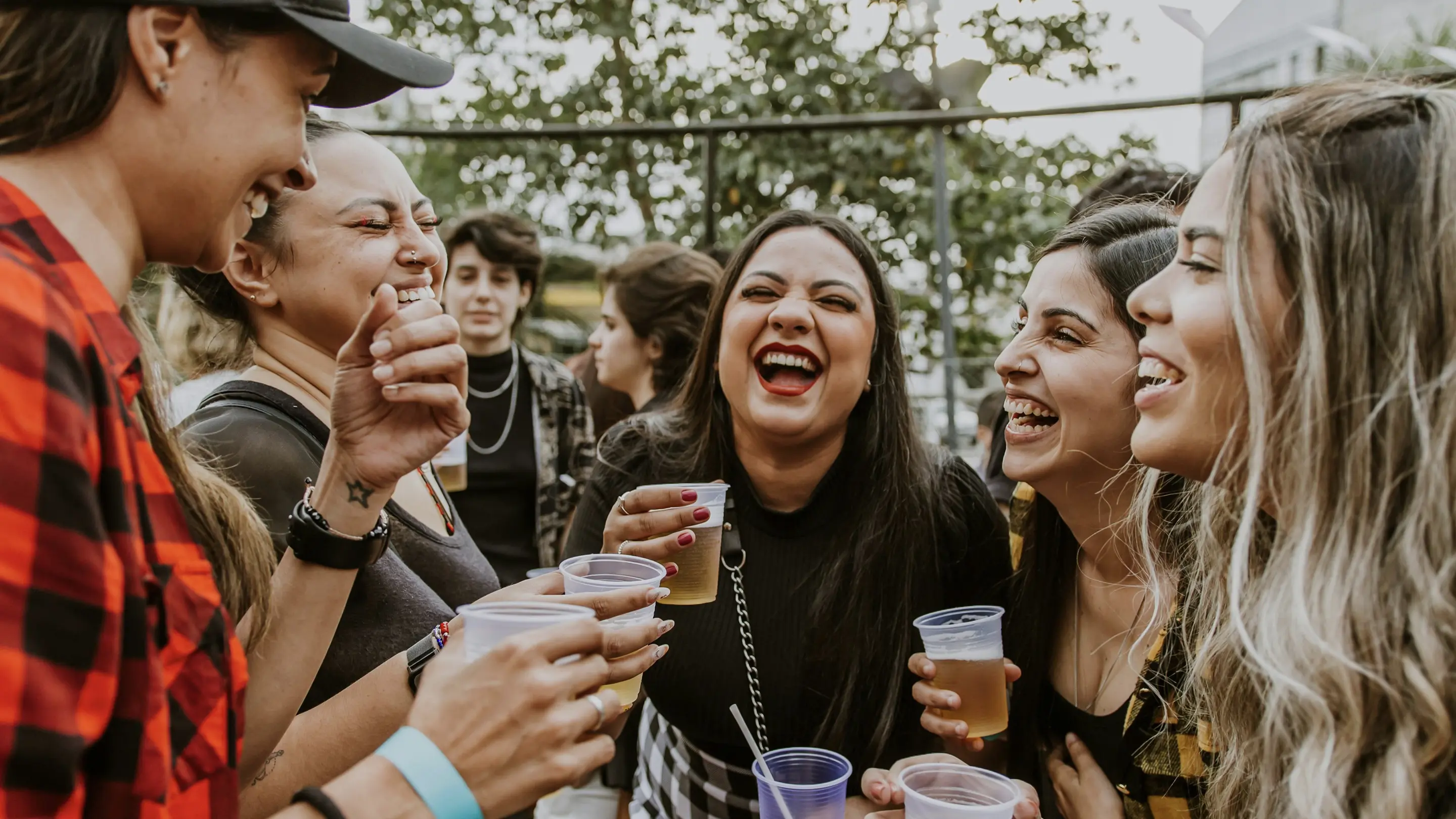 Werklist culture, a group celebrating together
